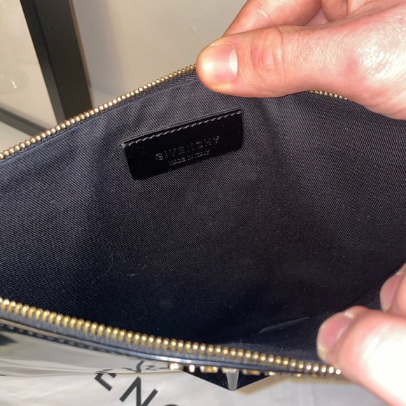GIVENCHY Zipped leather pouch star detail SS13 - Picture 3 of 7